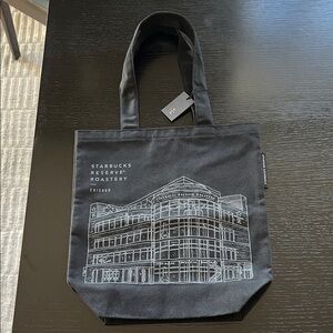 Starbucks Reserve Roastery Black Tote Bag - Chicago, NWT.